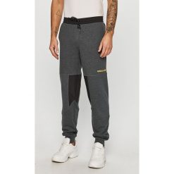 Adidas Originals - Spodnie. Szare spodnie męskie adidas Originals, s, z aplikacjami, z elastanu. Za 269,90 zł.