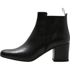 Botki damskie lity: Pretty Ballerinas KILIAN Botki black