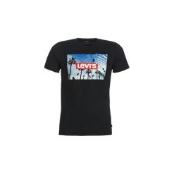 T-shirty z krótkim rękawem Levis GRAPHIC SET-IN NECK 2. Czarne t-shirty męskie Levi's®, s, bez wzorów, bez kołnierzyka, krótkie. Za 109,00 zł.