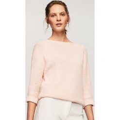 Sweter - Różowy. Czerwone swetry klasyczne damskie Reserved, l. Za 69,99 zł.