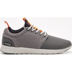 Lekkie sneakersy Quit 2 - Szary. Szare sneakersy męskie Cropp, bez zapięcia. Za 139,99 zł.