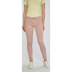 Answear - Jeansy Garden of Dreams. Różowe jeansy damskie skinny marki ANSWEAR, s, z elastanu. W wyprzedaży za 99,90 zł.