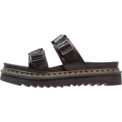 Chodaki męskie: Dr. Martens MYLES SLIDE Klapki black