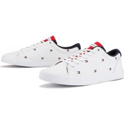 TOMMY HILFIGER ESSENTIAL VULC SEASONAL > FM0FM02750-YBS. Sneakersy męskie TOMMY HILFIGER, bez zapięcia. W wyprzedaży za 259,99 zł.