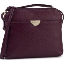 Torebka COCCINELLE - EV3 Mini Bag E5 EV3 55 D3 07 Plum V21. Fioletowe listonoszki damskie Coccinelle, bez wzorów, ze skóry, bez dodatków. Za 699,00 zł.