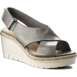 Espadryle CLARKS - Palm Glow 261338394 Grey Leather. Szare espadryle damskie marki Clarks, ze skóry, na obcasie. W wyprzedaży za 279,00 zł.