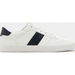 Buty męskie: Tenisówki z paskiem