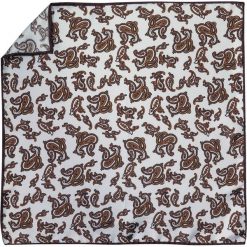 Beżowa jedwabna poszetka w brązowy paisley EJ2. Pomarańczowe poszetki męskie Adam Collection - Krawaty i dodatki, bez wzorów, z jedwabiu, casualowe. W wyprzedaży za 58,50 zł.