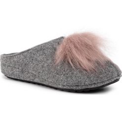 Kapcie PANTO FINO - EE267012 Szary/Róż. Szare klapki damskie Panto Fino, bez wzorów, z tworzywa sztucznego, bez obcasa. Za 119,00 zł.