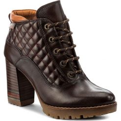 Botki PIKOLINOS - W7M-8936 Olmo. Brązowe buty zimowe damskie Pikolinos, z materiału, na obcasie. W wyprzedaży za 399,00 zł.