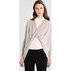 Swetry klasyczne damskie: AllSaints ITAT SHRUG Sweter oatmeal brown