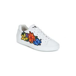 Buty Ash NEO. Białe trampki i tenisówki damskie Ash, bez wzorów, bez zapięcia. Za 404,50 zł.