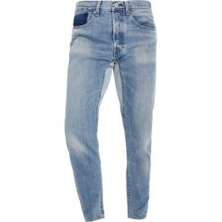 Levi's® GUSSET TAPER ALTERED Jeansy Zwężane custom. Niebieskie jeansy męskie marki Levi's®. W wyprzedaży za 351,75 zł.