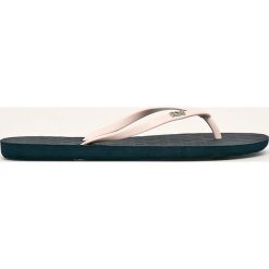 Roxy - Japonki. Niebieskie klapki damskie Roxy, bez wzorów, z gumy, bez obcasa, na obcasie. Za 59,90 zł.