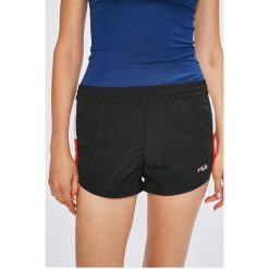 Fila - Szorty. Czarne spodenki sportowe damskie Fila, s, bez wzorów, z tkaniny, sportowe. W wyprzedaży za 79,90 zł.