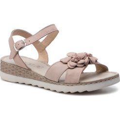 Sandały LASOCKI - M359 Pink. Różowe klapki damskie Lasocki, z aplikacjami, ze skóry, bez obcasa. Za 149,99 zł.
