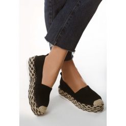 Czarne Espadryle Prizes. Czarne espadryle damskie Born2be, bez wzorów, bez obcasa, na platformie. Za 89,99 zł.