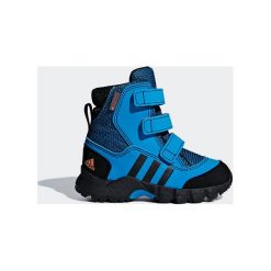 Buty adidas CW Holtanna Snow CF (D97659). Białe buty chłopięce zimowe marki Adidas, z materiału, bez zapięcia. Za 159,99 zł.