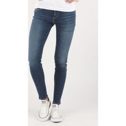 Wrangler Shadow Light Dżinsy Niebieski. Niebieskie jeansy damskie Wrangler. Za 206,95 zł.