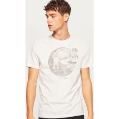 T-shirty męskie: Melanżowy t-shirt z nadrukiem - Biały