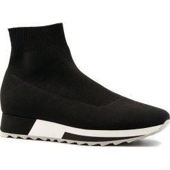 Czarne sportowe sneakersy socks na białej podeszwie 256B. Czarne buty sportowe damskie Neścior, z tkaniny. W wyprzedaży za 249,00 zł.