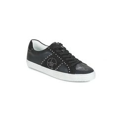 Buty Chattawak BRESCIA. Czarne trampki i tenisówki damskie Chattawak, bez wzorów, bez zapięcia. Za 129,50 zł.
