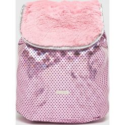 Spiral - Plecak Pink Polka Faux Fur. Różowe plecaki damskie marki Spiral, z poliesteru. W wyprzedaży za 99,90 zł.