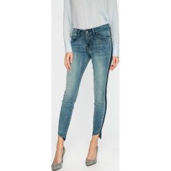 Sublevel - Jeansy. Niebieskie rurki damskie Sublevel, s, z elastanu. W wyprzedaży za 129,90 zł.