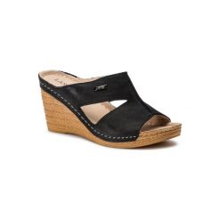 LASOCKI 2135-06. Żółte klapki damskie Lasocki, bez wzorów, ze skóry, bez obcasa. Za 119,99 zł.