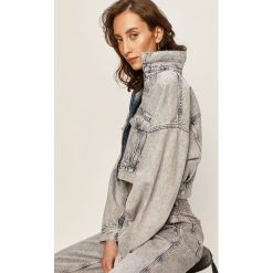 Pepe Jeans - Kurtka jeansowa Rogue Acid x Dua Lipa. Niebieskie kurtki damskie Pepe Jeans, s, bez wzorów, z bawełny, krótkie. Za 519,90 zł.