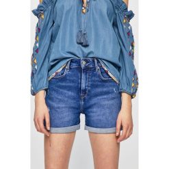Pepe Jeans - Szorty Mary. Niebieskie szorty damskie Pepe Jeans, bez wzorów, z elastanu, casualowe. W wyprzedaży za 119,90 zł.