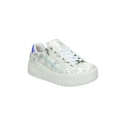 Buty Kangaroos KANGURY K2380. Białe trampki i tenisówki damskie KangaROOS, bez wzorów, bez zapięcia. Za 285,68 zł.