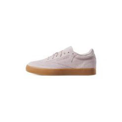 Buty Reebok Classic Club C FVS. Fioletowe trampki i tenisówki damskie Reebok Classic, bez wzorów, bez zapięcia. Za 149,50 zł.