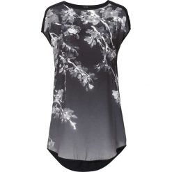 Długi shirt bonprix czarny w kwiaty. Czarne koszulki damskie bonprix, z nadrukiem, z poliesteru, z kontrastowym kołnierzykiem, z długim rękawem. Za 79,99 zł.