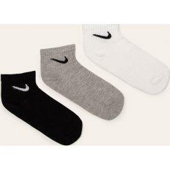 Nike - Skarpetki (3-pack). Czarne skarpetki damskie Nike, bez wzorów. Za 49,90 zł.