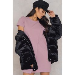 Sukienki hiszpanki: Boohoo Sukienka z rękawkami – Pink,Purple