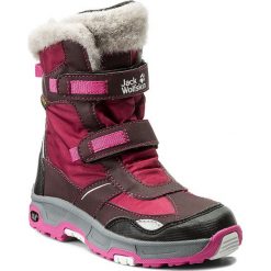 Śniegowce JACK WOLFSKIN - Girls Snow Flake Texapore 4012013 Mahogany M. Różowe kozaki dziewczęce marki Jack Wolfskin, bez zapięcia. W wyprzedaży za 249,00 zł.