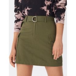 Spódnica z kieszeniami cargo - Khaki. Brązowe spódniczki damskie House, s, bez wzorów. Za 79,99 zł.