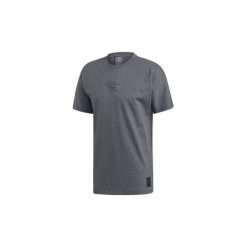 T-shirty z krótkim rękawem adidas Koszulka Real Madrid Seasonal Special. Szare koszulki męskie marki Adidas, s, bez wzorów, bez kołnierzyka, krótkie. Za 199,00 zł.