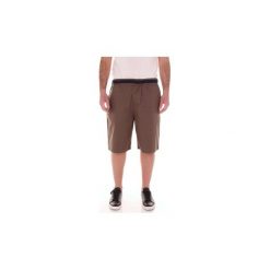 Szorty i Bermudy Low Brand L1PSS183412T4. Zielone spodenki i szorty męskie Low Brand, m, bez wzorów. Za 416,09 zł.