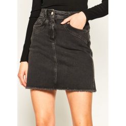 Spódnica jeansowa Pennyblack Galatina 31015020. Czarne spódniczki damskie Pennyblack, bez wzorów, z elastanu. Za 499,00 zł.