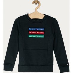 Tommy Hilfiger - Bluza dziecięca 116-176 cm. Niebieskie bluzy chłopięce TOMMY HILFIGER, z aplikacjami, z bawełny, bez rękawów, bez kaptura. Za 299,90 zł.