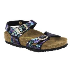 Sandały w kolorze czarno-fioletowym ze wzorem. Czarne sandały dziewczęce Birkenstock, z materiału, z otwartym noskiem, ze sprzączką. W wyprzedaży za 179,95 zł.