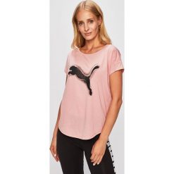 Puma - T-shirt. Różowe bluzki damskie Puma, s, z nadrukiem, z elastanu, z okrągłym kołnierzem. Za 129,90 zł.
