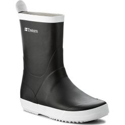 Kalosze TRETORN - Wings 47 2800 Black 10. Czarne kalosze damskie marki Tretorn, na imprezę, z tworzywa sztucznego, bez obcasa, bez zapięcia. Za 269,00 zł.