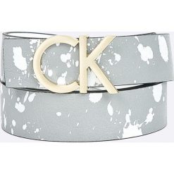 Calvin Klein - Pasek skórzany. Szare paski damskie Calvin Klein, w paski, z materiału. Za 269,90 zł.