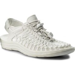 Sandały KEEN - Uneek 1014100 Star White. Białe klapki damskie Keen, bez wzorów, z tworzywa sztucznego, bez obcasa. W wyprzedaży za 219,00 zł.