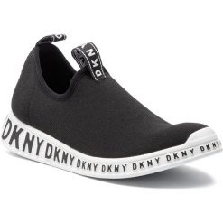 Sneakersy DKNY - Mia K4806669 Black. Czarne półbuty damskie DKNY, ze skóry ekologicznej. Za 479,00 zł.