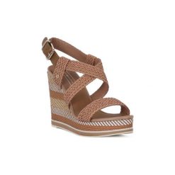 Sandały Tommy Hilfiger 297 RAFFIA WEDGE. Pomarańczowe sandały damskie TOMMY HILFIGER, bez wzorów, bez obcasa, bez zapięcia. Za 395,74 zł.