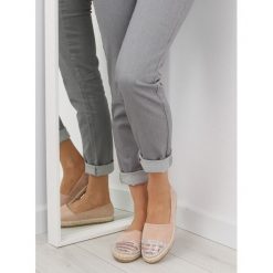 Espadryle damskie różowe BARCA. Różowe espadryle damskie FunKee.pl, z aplikacjami, z zamszu, bez obcasa. Za 83,99 zł.